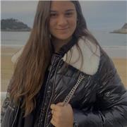 Profesora de lengua de primaria con muchas ganas de enseñar